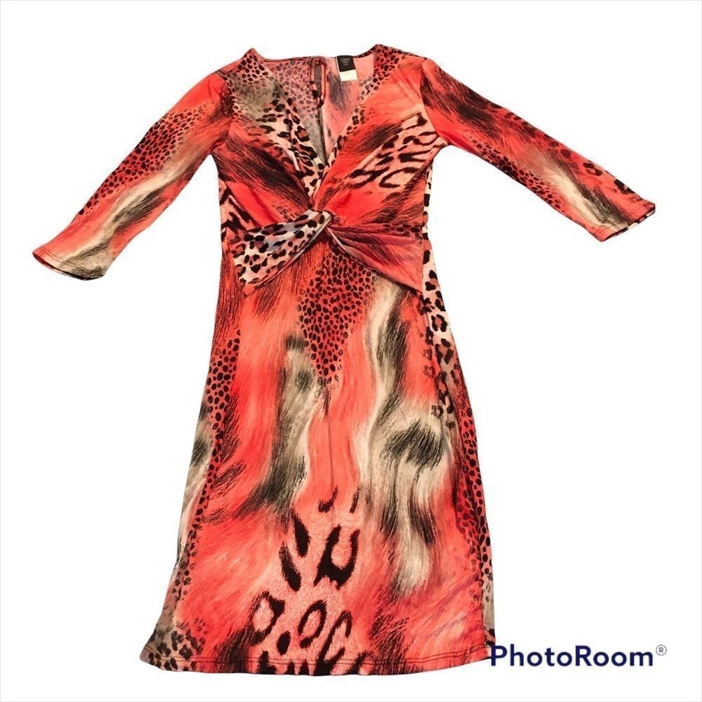 NWOT Gibiu Bodycon V Neck Dress SZ L